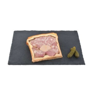 Maison Conquet
Pâté en croûte charcutier au foie gras, Maison Conquet (environ 250 g - 300 g)